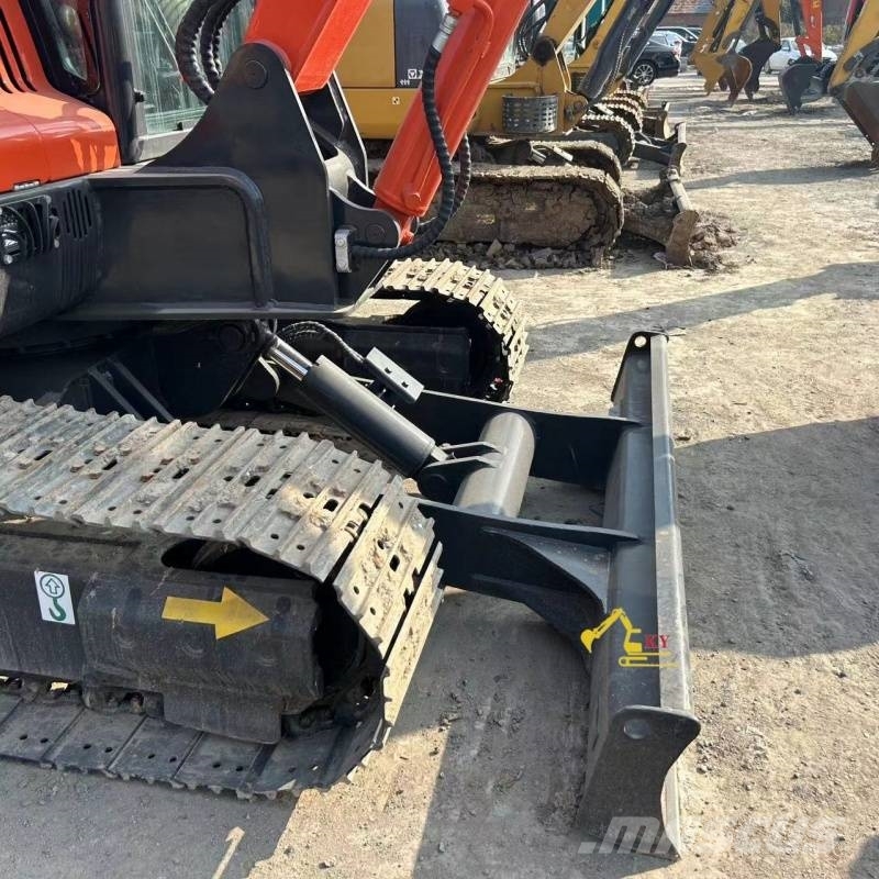 Doosan DX 60-9 C حفارات زحافة