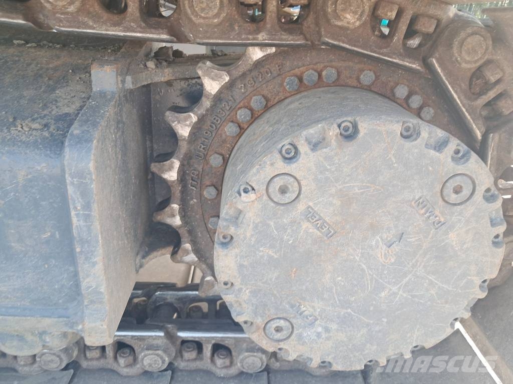 Kobelco SK 210 LC-10 حفارات زحافة