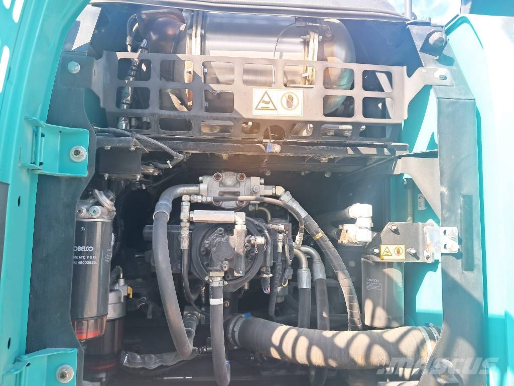 Kobelco SK 210 LC-10 حفارات زحافة