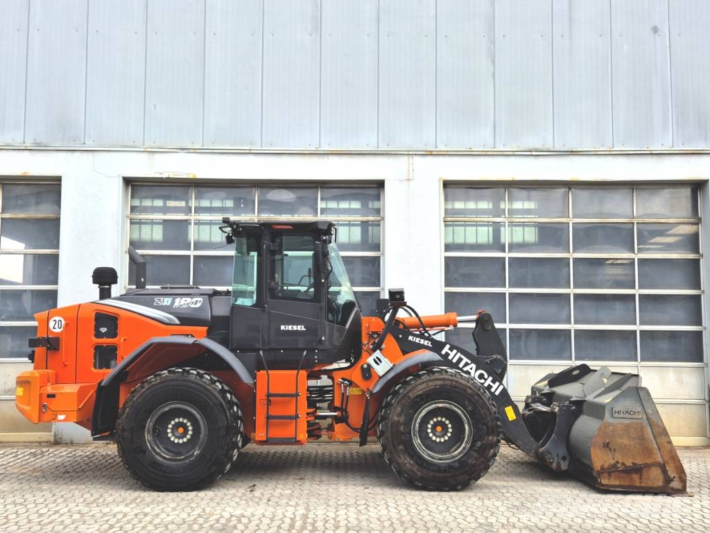 Hitachi ZW 180-7 Radlader