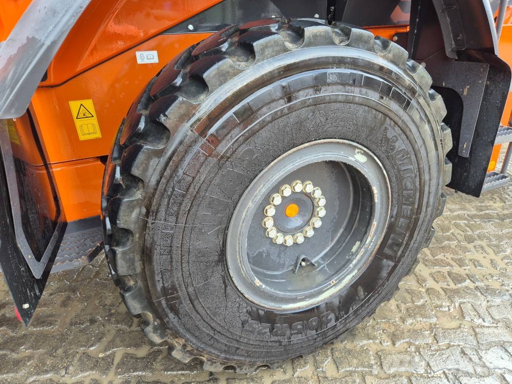 Hitachi ZW 180-7 Radlader
