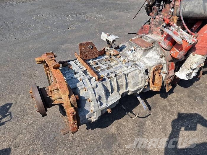  Engines D2866 Otros componentes