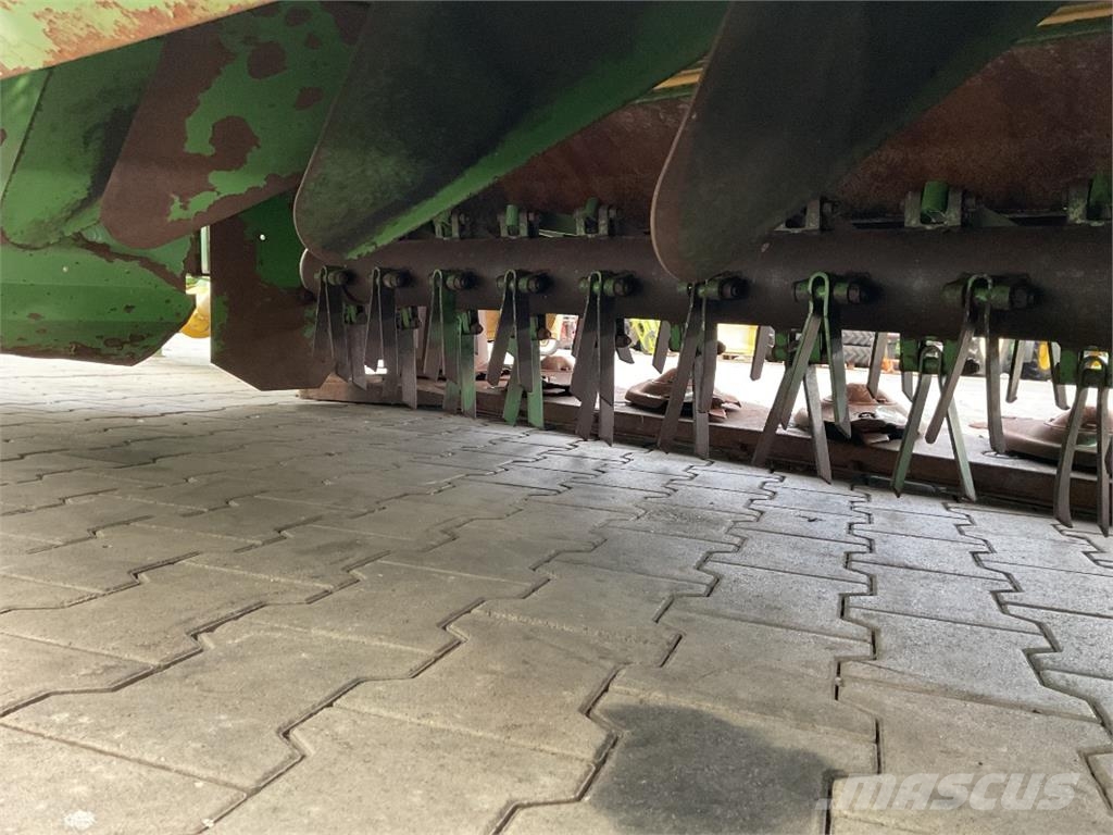 Krone EC 320 CV+B Pļaujmašīnas ar kondicionieri