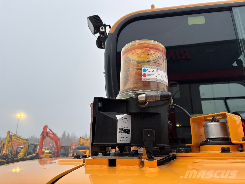 Hyundai HW 65 / Engcon, Pihdit, Rasvari, Lämmitin Escavadoras de rodas