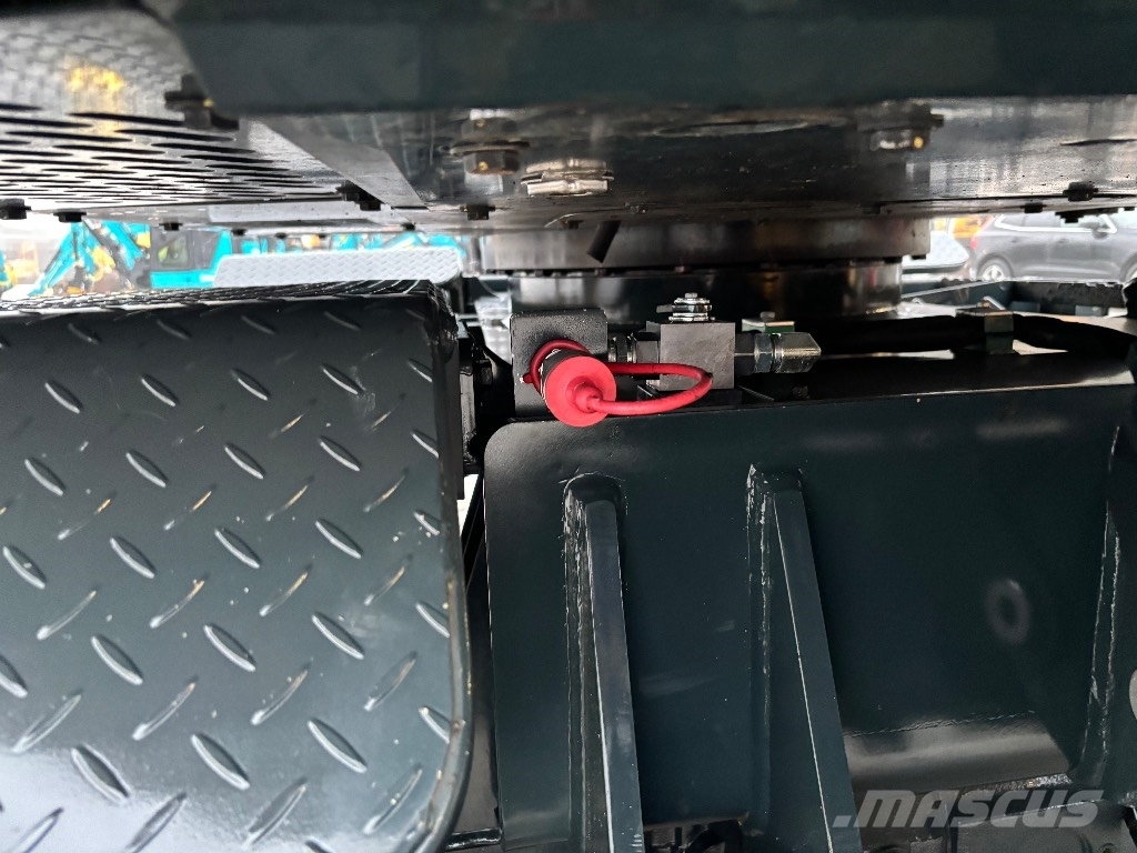 Hyundai HW 65 / Engcon, Pihdit, Rasvari, Lämmitin Escavadoras de rodas