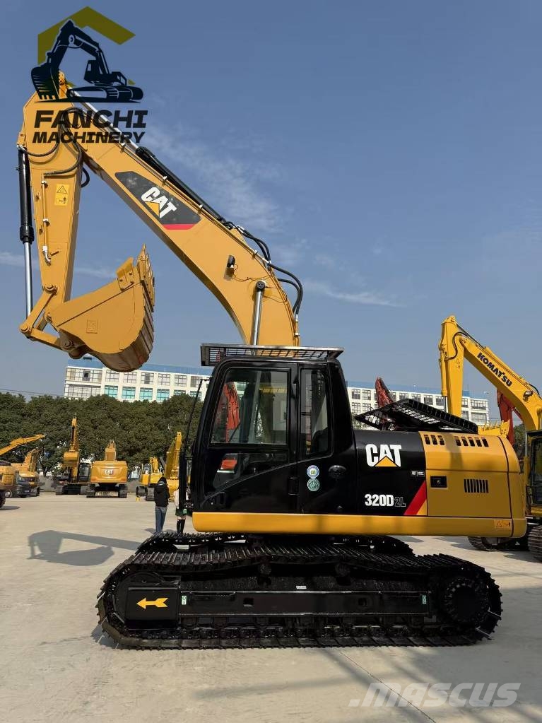 CAT 320D2L Escavadeiras de esteiras
