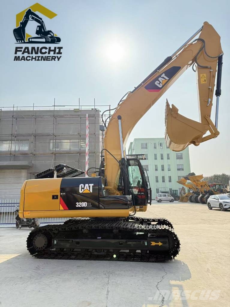 CAT 320D2L Escavadeiras de esteiras