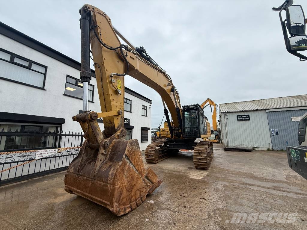 CAT 352 F Bagri goseničarji