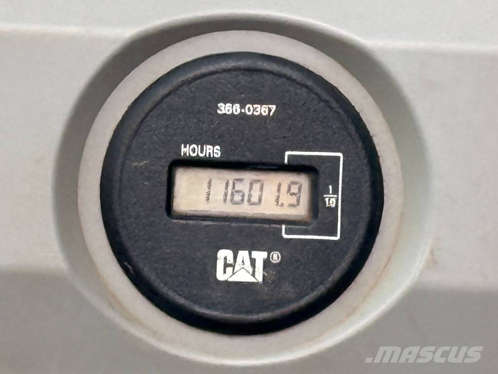 CAT 352 F Bagri goseničarji