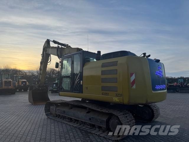CAT 323 EL Telakaivukoneet