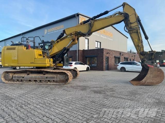 CAT 323 EL Telakaivukoneet