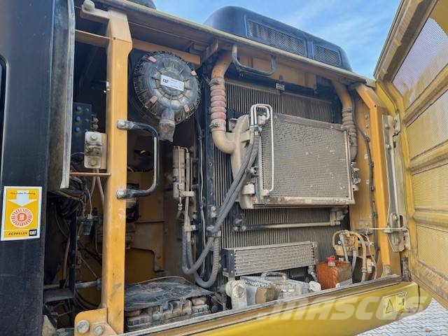 CAT 323 EL Telakaivukoneet
