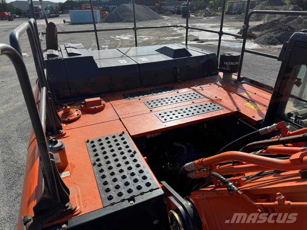 Hitachi ZX 350 LC-6 حفارات زحافة