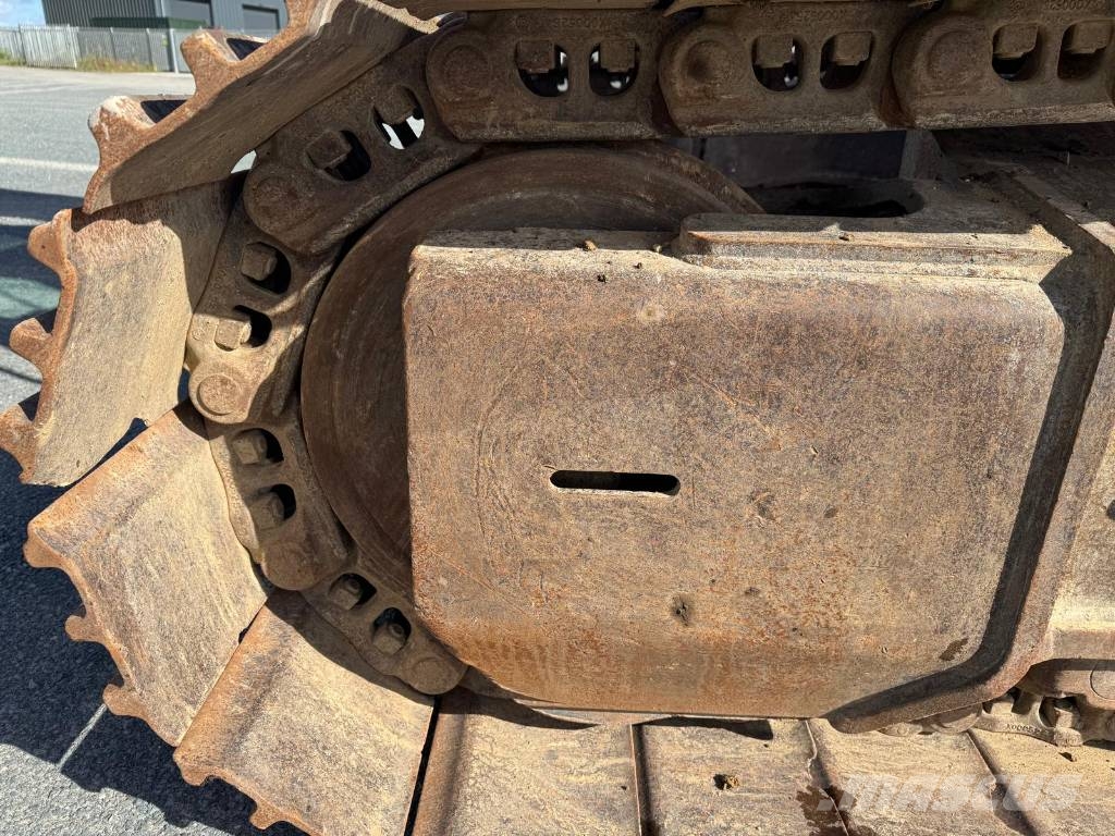 Hitachi ZX 350 LC-6 حفارات زحافة