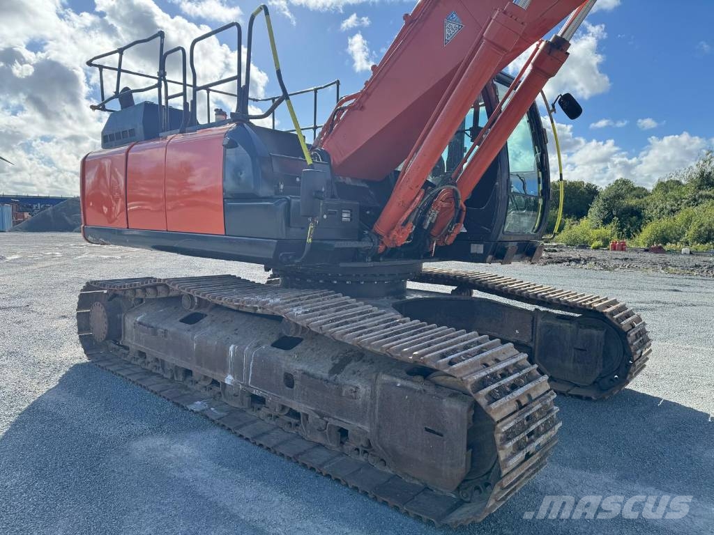Hitachi ZX 350 LC-6 حفارات زحافة