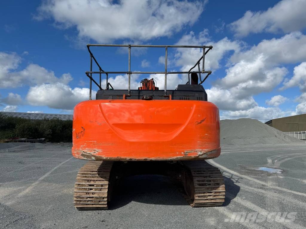 Hitachi ZX 350 LC-6 حفارات زحافة