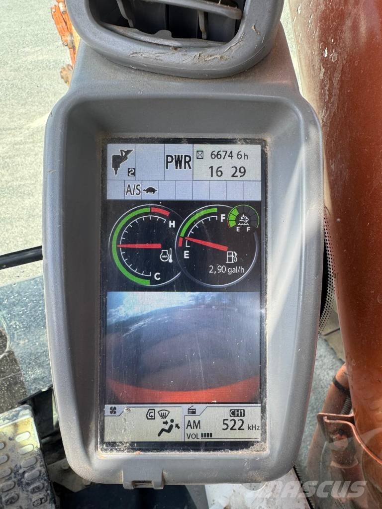 Hitachi ZX 350 LC-6 حفارات زحافة