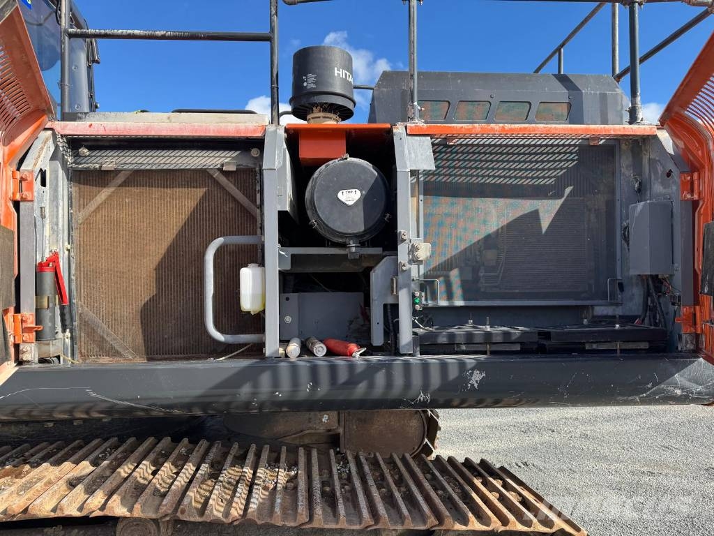 Hitachi ZX 350 LC-6 حفارات زحافة