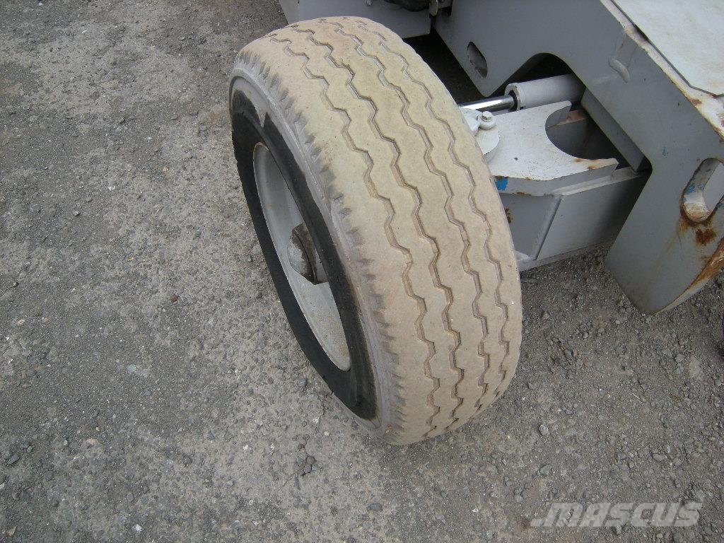Genie Z45/25 Alkūniniai keltuvai