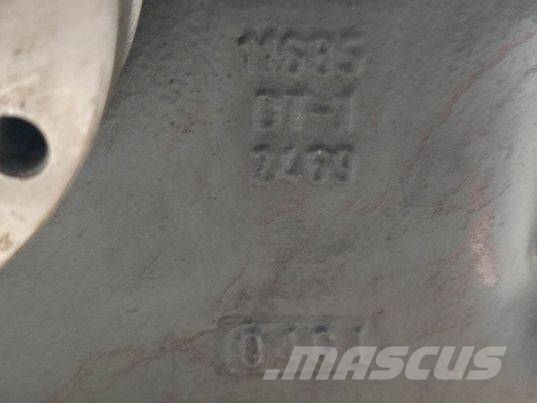 Komatsu WA 100 (TB 172 Carraro) gearbox Transmisiones