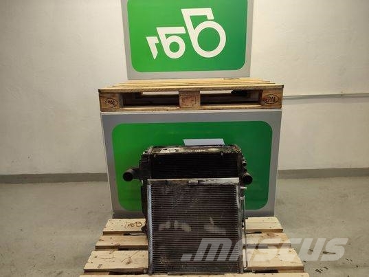 John Deere 3220 intercooler Radiatoriai