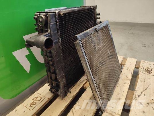 John Deere 3220 intercooler Radiatoriai