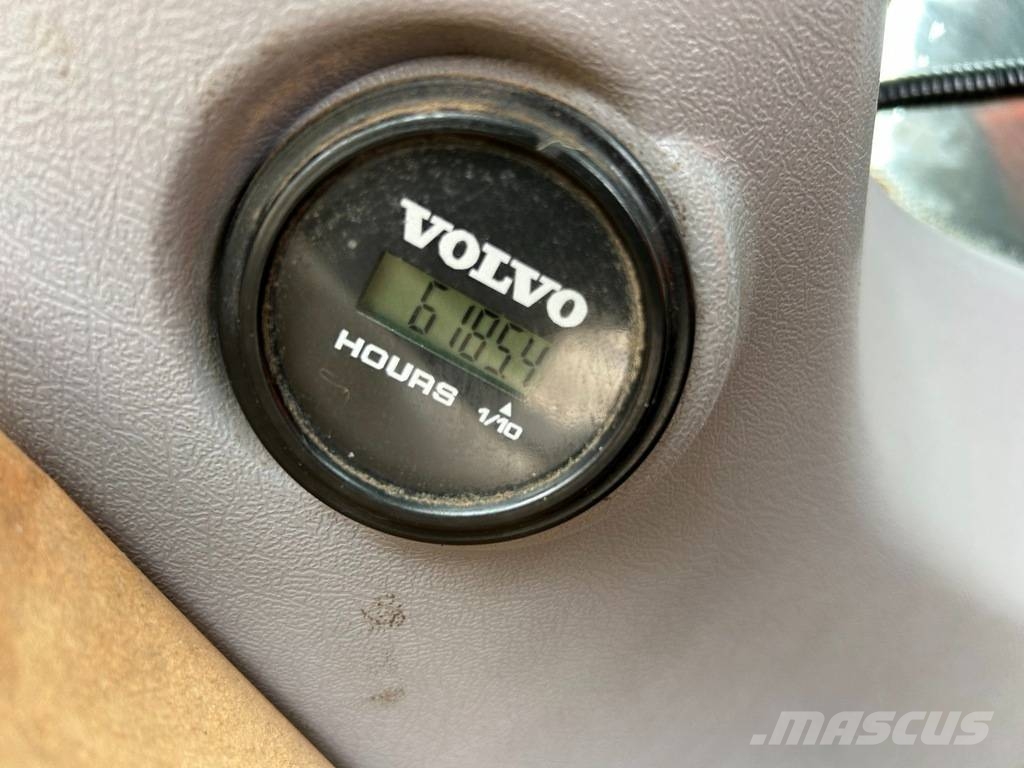 Volvo EWR 170 E 旋轉式挖土機/掘鑿機/挖掘機
