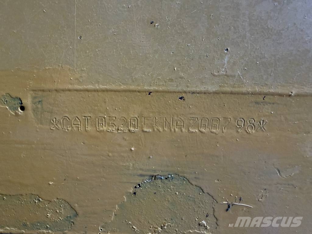 CAT 320E L Rupsgraafmachines