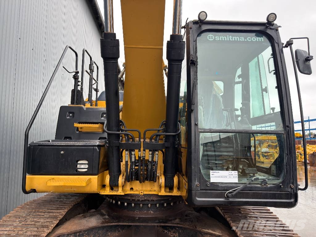 CAT 320E L Rupsgraafmachines