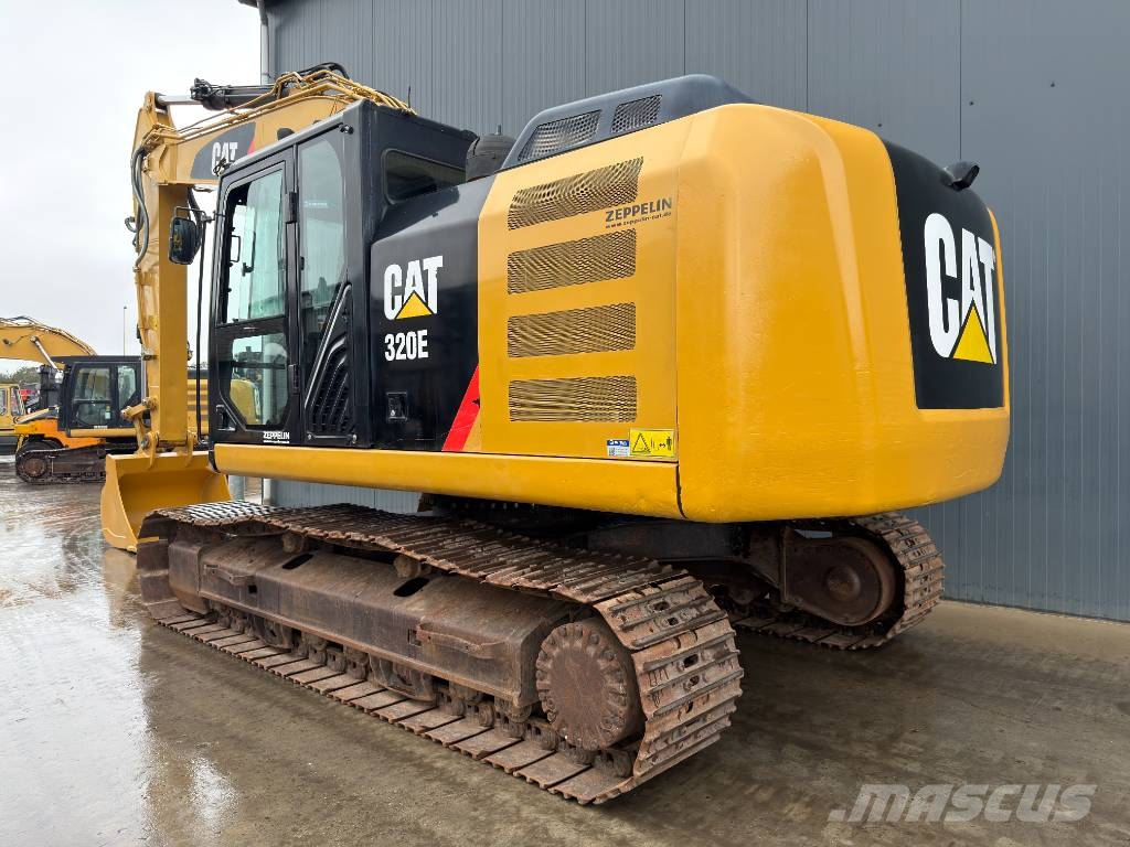 CAT 320E L Rupsgraafmachines