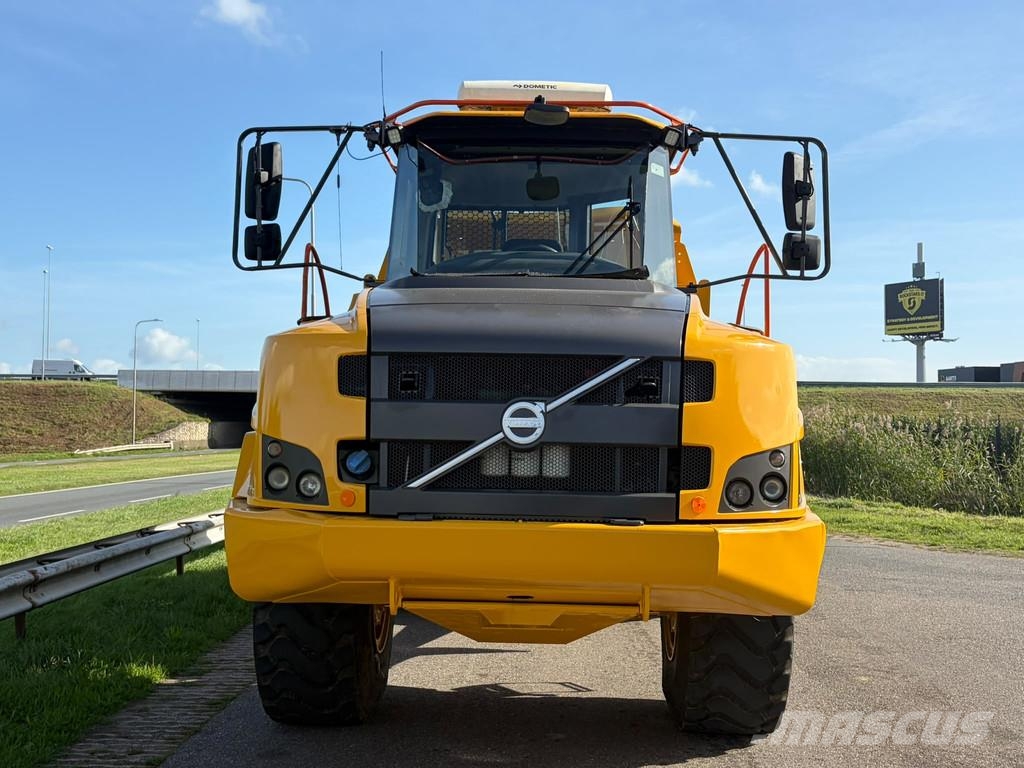 Volvo A25G Liigendraamiga pinnaseveokid