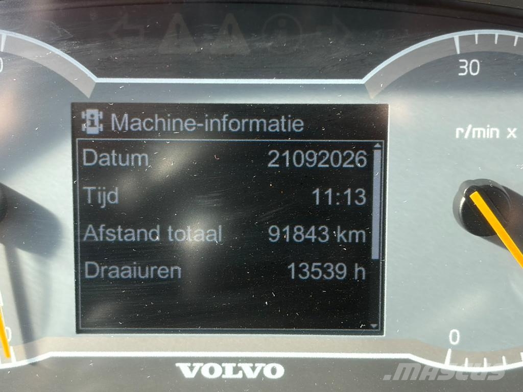 Volvo A25G Liigendraamiga pinnaseveokid