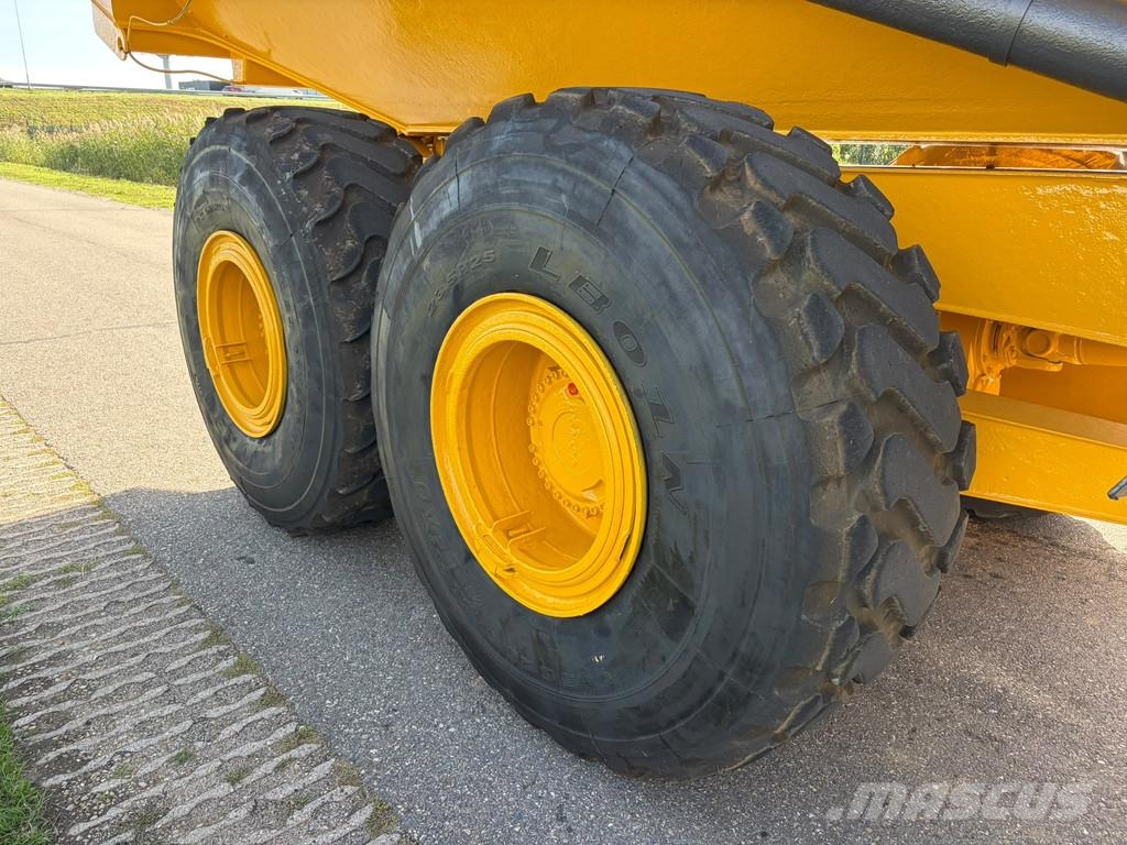 Volvo A25G Liigendraamiga pinnaseveokid