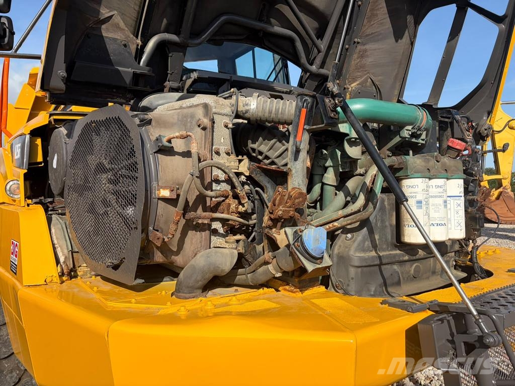 Volvo A25G Liigendraamiga pinnaseveokid