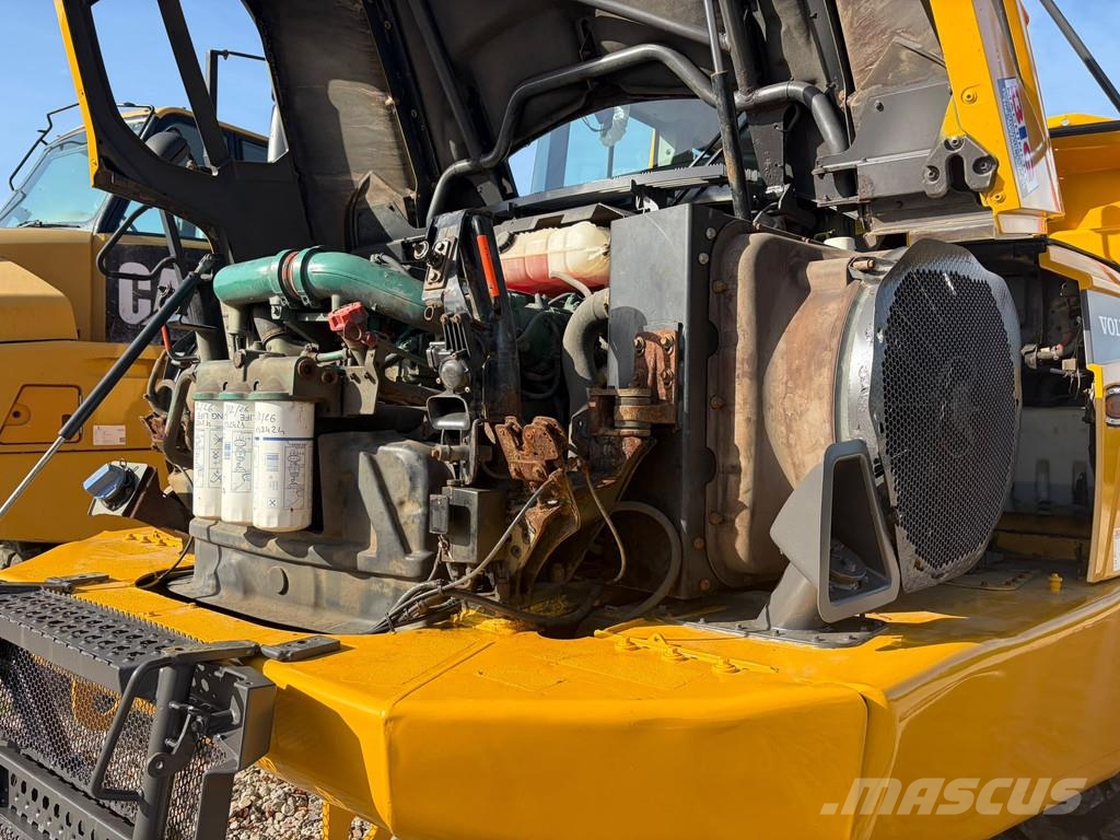 Volvo A25G Liigendraamiga pinnaseveokid