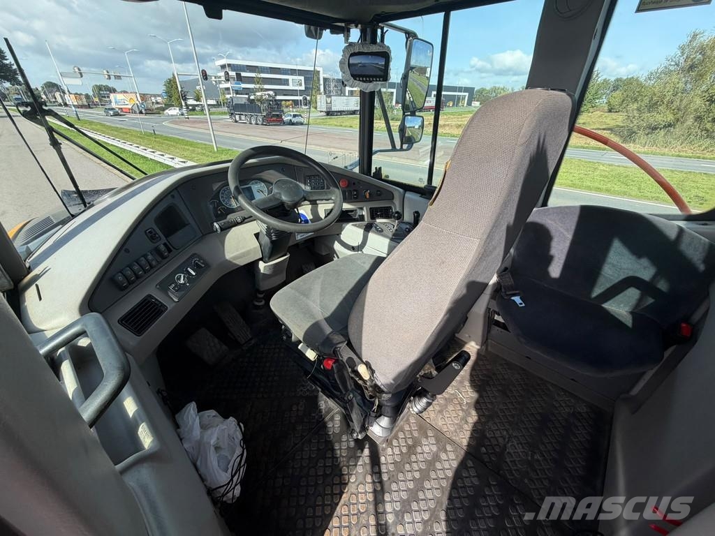 Volvo A25G Liigendraamiga pinnaseveokid