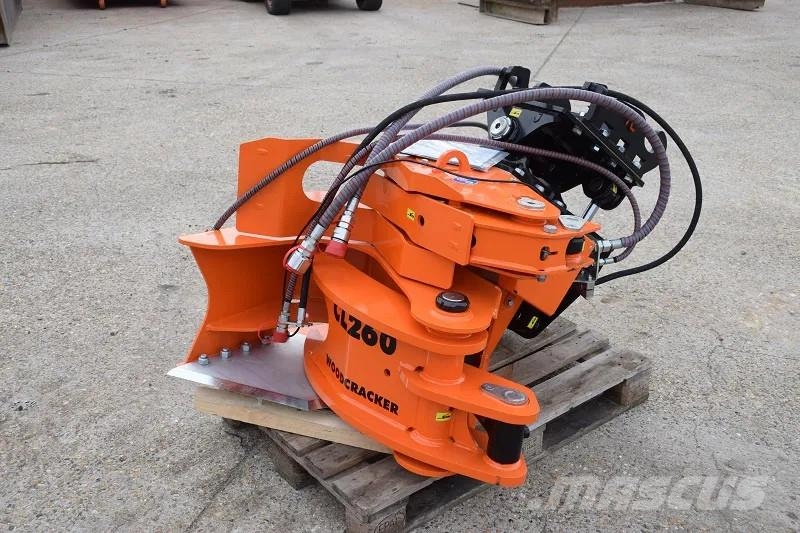 Pladdet CL260 Westtech Woodcracker/boomschaar Hvataljke za role