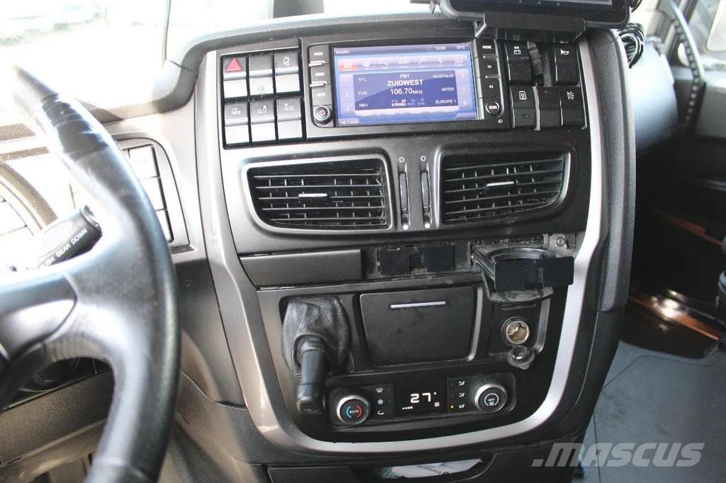 Iveco Stralis 510 + EURO 6 + STEERING AXLE شاحنات بغطاء جانبي