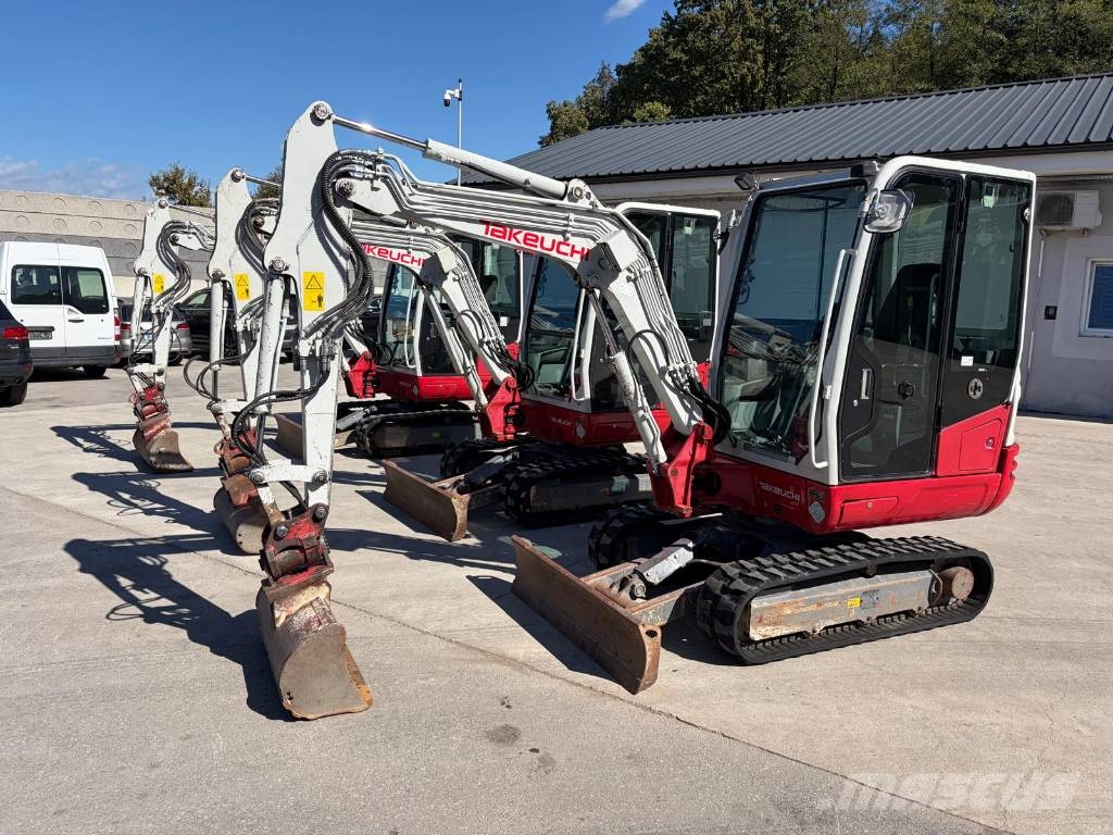 Takeuchi TB 230 3 ŽLICE POWERTILIT Mini excavators < 7t