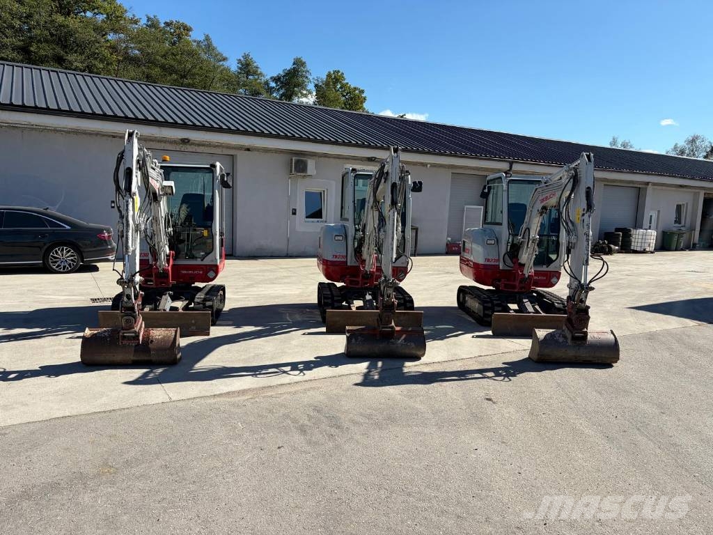 Takeuchi TB 230 3 ŽLICE POWERTILIT Mini excavators < 7t