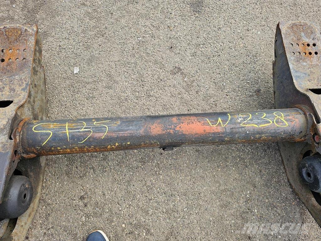 SAF SKRB9019W TRAILER AXLE 9 TON DISC. 轴