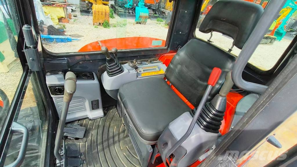 Kubota U 55-4 小型挖掘机