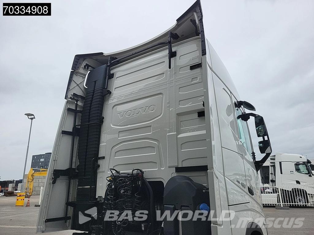 Volvo FH 460 4X2 Globe APK 08-2027 2x Tanks I-ParkCool Trekkers