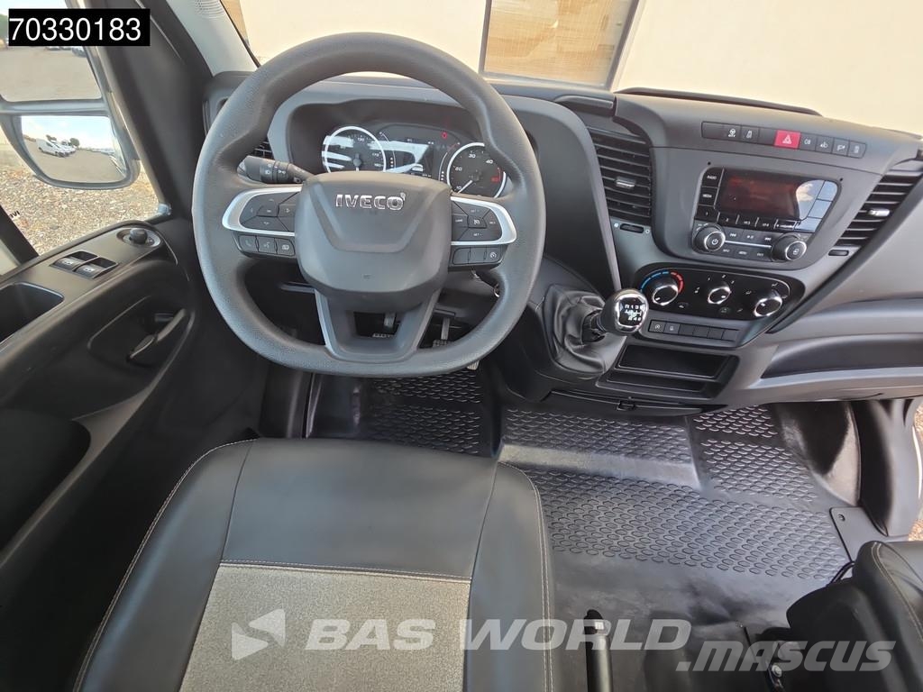 Iveco Daily 35C14 Portacoches - Rueda gemela - Aire acon Camiones portavehículos