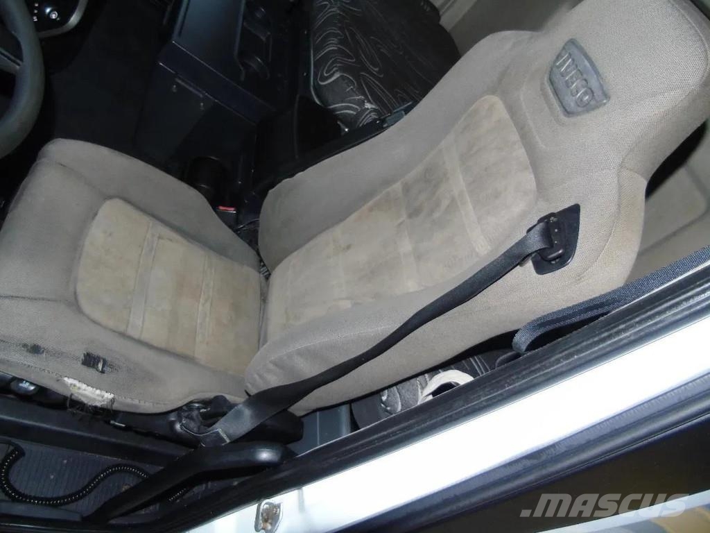 Iveco Stralis 420 + EURO 6 + SPOILER Tegljači