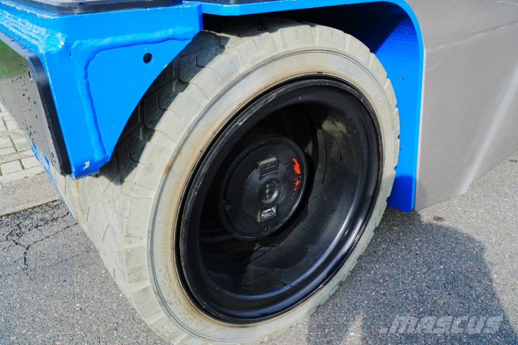 Valla V210R | 2022 小型起重機