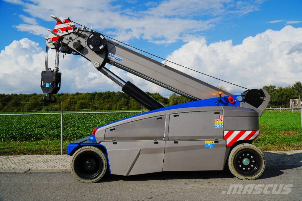 Valla V210R | 2022 小型起重機