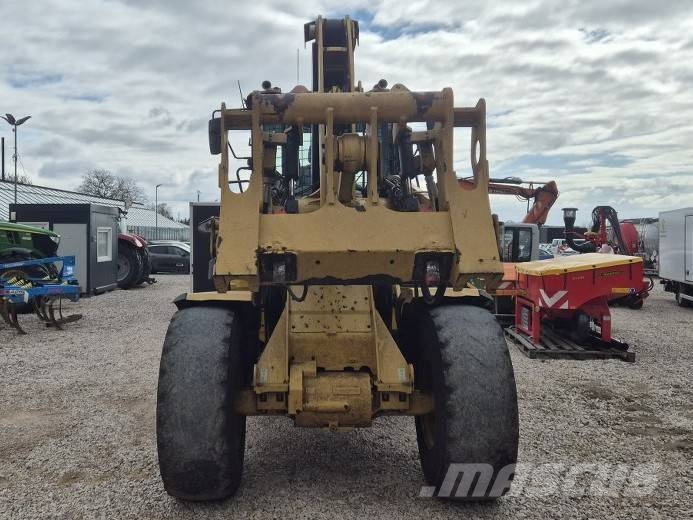 CAT 926 لوادر بعجل