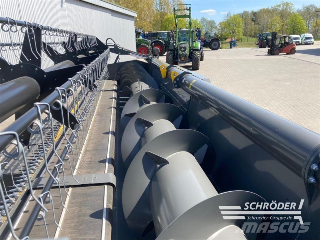 Fendt 7,70 M SF + ZIEGLER SCHNEIDWERKWAGEN Testate per mietitrebbie