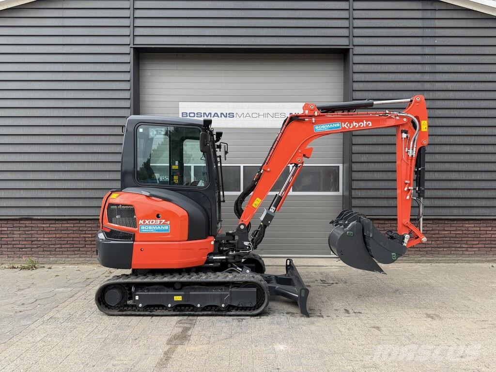 Kubota TE HUUR Kubota KX037 3.8 T minigraver Minigravere <7t